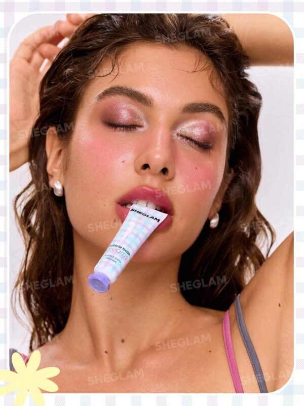 17512720205edc108117baea260acadb27162d4b7d_wk_sheglam Bubble Kiss Lip Balm