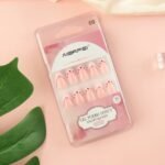 24 pcs Short Almond Nail Art Nails